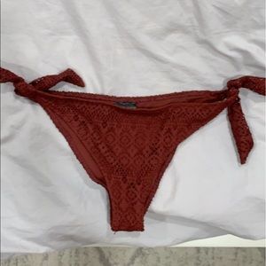 brand new cheeky maroon bikini bottoms